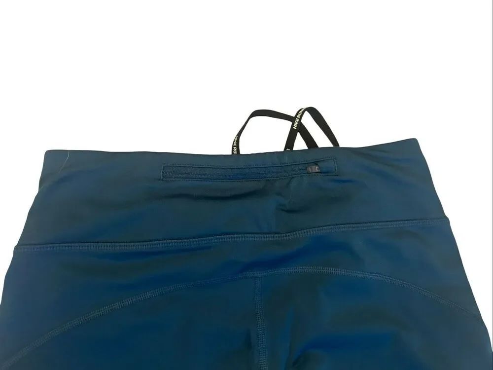 Nike DriFit Running Crops - Picture 6 of 8